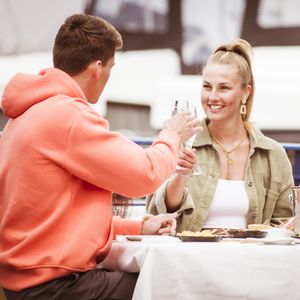 "Love Island"-Zwiespalt: Welches Girl passt besser zu Fynn?