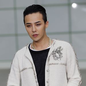Musikikone G-Dragon startet Welttournee 2025 in Korea