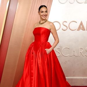 Gal Gadot trennt sich von ihrem luxuriösen Malibu-Strandhaus