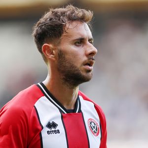 Fußballer George Baldock (31) wurde tot im Pool aufgefunden