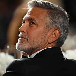 Wegen Amal: George Clooney versteigert Motorrad nach Unfall