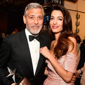 Für diese alte Rolle bekommt George Clooney Kritik von Amal