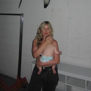 Als Baby: Mick Jaggers Enkel Dean startet als Model durch