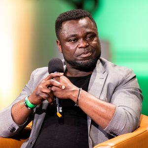 Gerald Asamoah in Ghana mit Bundesverdienstkreuz geehrt