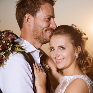 Anna hätte Gerald auch im Rollstuhl zum Altar geschoben