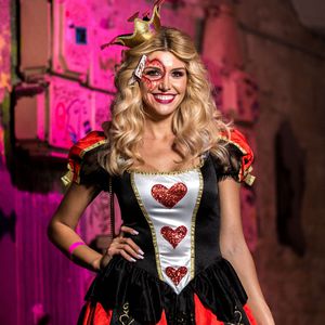 GNTM-Sally: SO kommt ihre rotzige Art bei den Mädels an!
