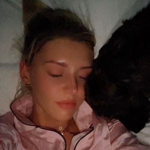 Die erste Nacht als Hundemama: Gerda Lewis gibt ein Update