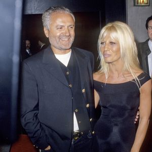 25. Todestag: Donatella Versace erinnert an Bruder Gianni