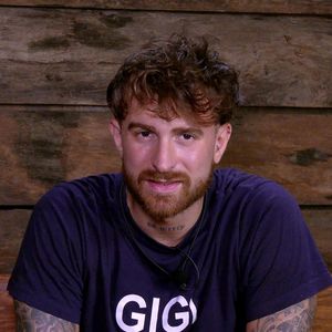 Zu fame: Dschungelcamp-Gigi kauft ersten Terminkalender
