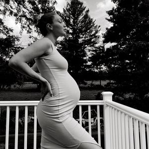 Nostalgisch: Gigi Hadid teilt Throwback-Foto vom Babybauch