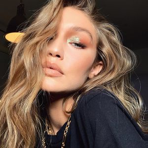 Gigi Hadid teilt Making-of-Videos von Babybauch-Shooting