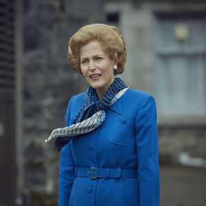 Nicht Emma Corrin: Diesen "The Crown"-Star feiern die Fans!