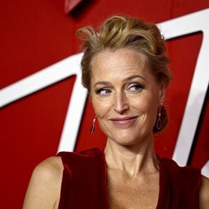 "Sex Education"-Star Gillian Anderson liebte Mitschülerin