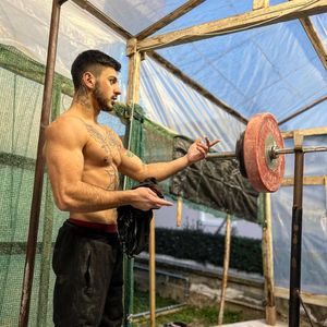 Influencer Giorgi Janelidze stirbt nach Sturz in Schlucht!