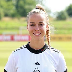Giulia Gwinn verrät brisante Details in neuer Biografie