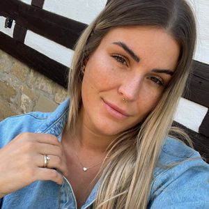 Am Lagerfeuer: Darum rastete "Temptation Island"-Gloria aus