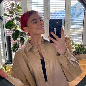 Trotz Höhenangst: GNTM-Romina meistert Walk ohne Probleme