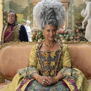 "Bridgerton"-Star berichtet: Corgis am Set sorgen für Chaos