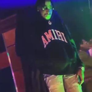 Bizarre Szenen! Leichnam von Rapper in Club aufgestellt?