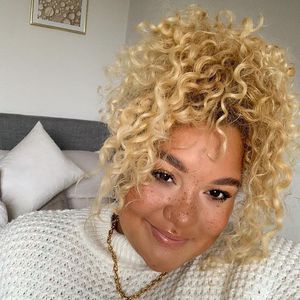 Nach drei Monaten im Koma: YouTuberin Grace geht es besser