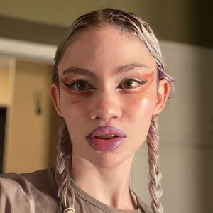 Grimes will von ihren Kindern nicht Mutter genannt werden!
