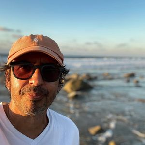 TV-Produzent Guillermo Del Bosque verkündet den eigenen Tod