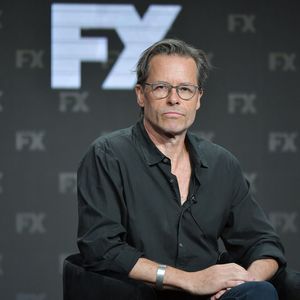 Schauspieler Guy Pearce reflektiert den Tod seines Vaters