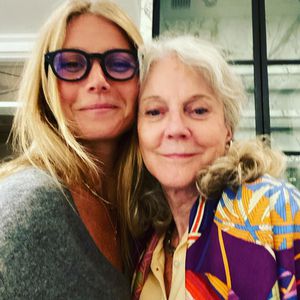 Mit "Mommy": Gwyneth Paltrow teilt seltenes Familienfoto