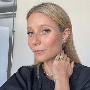 Geht Gwyneth Paltrow mit ihrer Tochter jährlich zum Piercer?