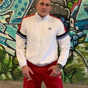 Konzert-Dauerkarte und 500 Euro: Gzuz einigt sich mit Opfer