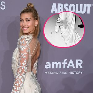 Fashion-Sünde? Hailey Bieber trug Sneaker unter Brautkleid