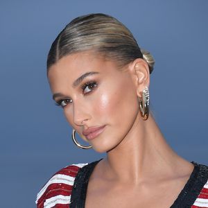 Hailey Bieber äußert sich zu den ständigen Baby-Gerüchten!