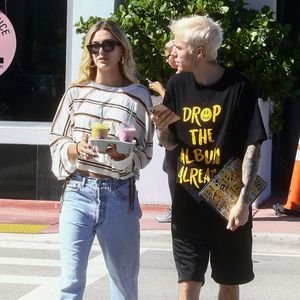 T-Shirt-Hinweis: Veröffentlicht Justin Bieber neues Album?