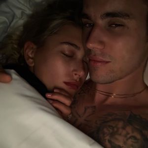 Intimer Einblick: Justin & Hailey Bieber kuscheln im Bett