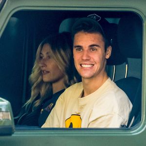 Justin Bieber und Hailey: Legerer Paar-Auftritt nach Heirat