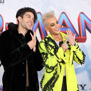 "Spider-Man"-Premiere: Frankie Grande zeigt Verlobungsringe