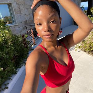 Schauspielerin Halle Bailey dementiert Gerüchte um Brust-OP
