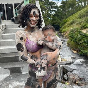 "Zwei Zähne": Halle Bailey teilt Meilenstein von Baby Halo!