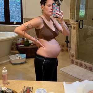 Ehrlicher Post: Halsey zeigt ihren Body kurz nach der Geburt