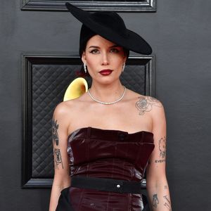 Unangenehme Diagnose: Musikerin Halsey leidet an Lupus!