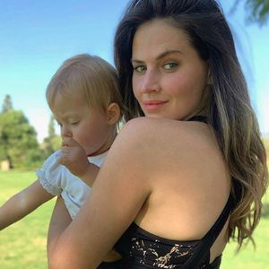 Fit trotz Baby: So bringt Hana Nitsche Sport-Sessions unter!