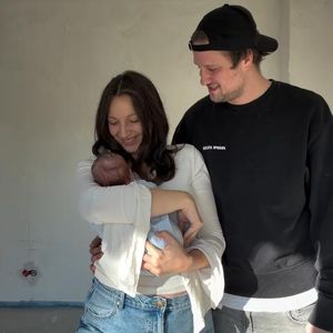 Verraten: So heißt Hannah Kerschbaumers neugeborene Tochter