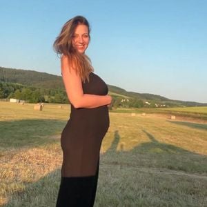 Einleitung? Hanna Kerschbaumer steht kurz vor der Geburt!