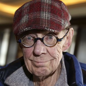 "Drombusch"-Star Hans Peter Korff in Hamburg beigesetzt