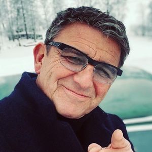 Hans Sigl verrät sein Rezept für stressfreie Weihnachtszeit