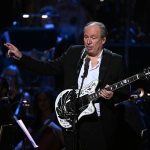 Komponist Hans Zimmer muss Tour in Deutschland unterbrechen