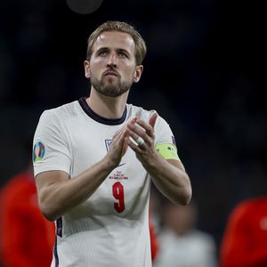 Rassismus-Eklat bei EM: So reagiert UK-Kicker Harry Kane!