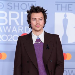 Nach One Direction: Harry Styles scheffelt jetzt Millionen