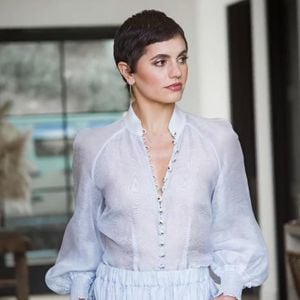 Hayley Erbert kommen Tränen bei erstem Auftritt nach Hirn-OP