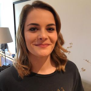 Schwangere Komikerin Hazel Brugger hat heimlich geheiratet!